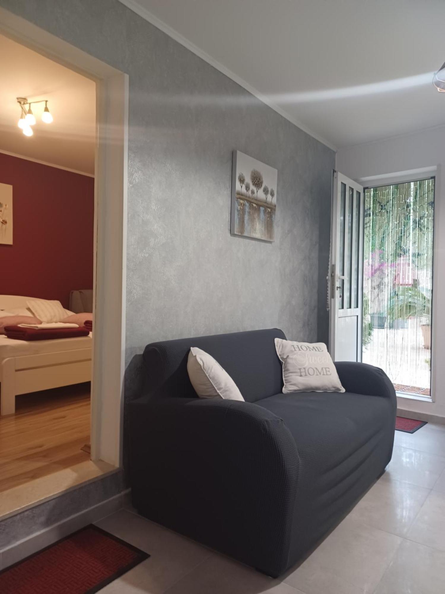 Apartment Mira Trogir Exterior photo